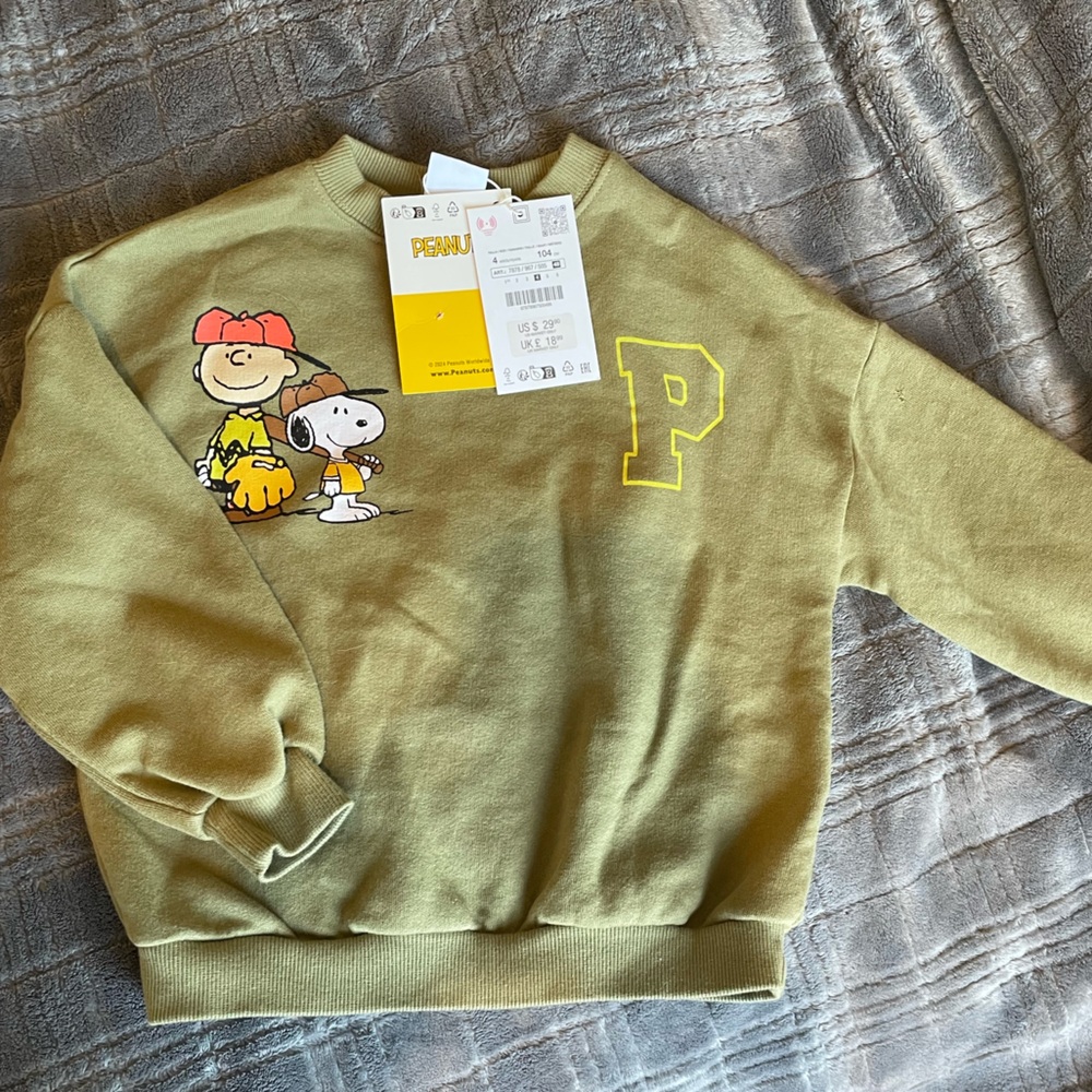 ZARA Unisex Charlie Brown Crewneck